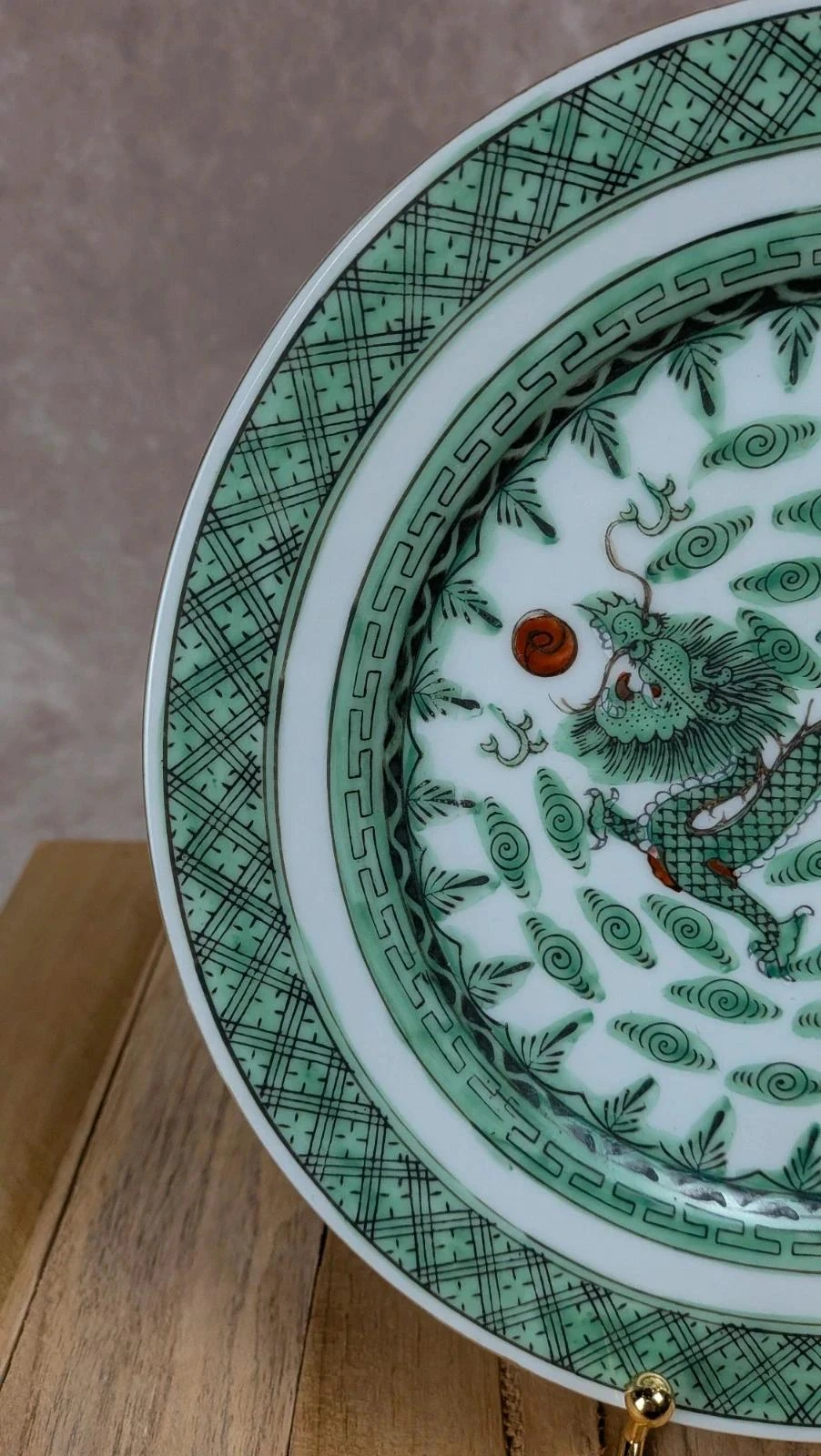 Plato decorativo chino – Dragón imperial verde – Porcelana vintage – photo 2